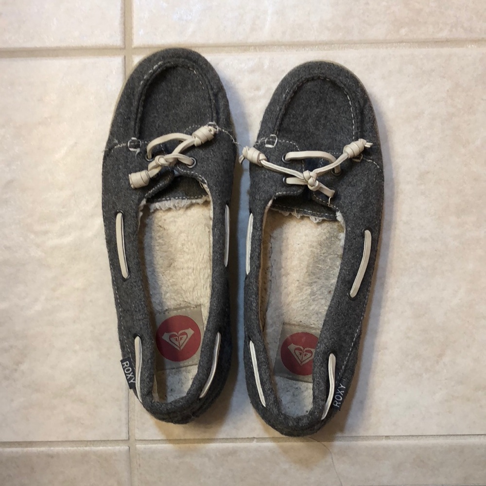 Roxy slip ons